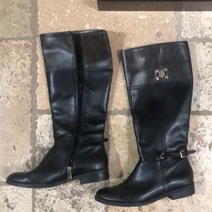 Under the knee boots